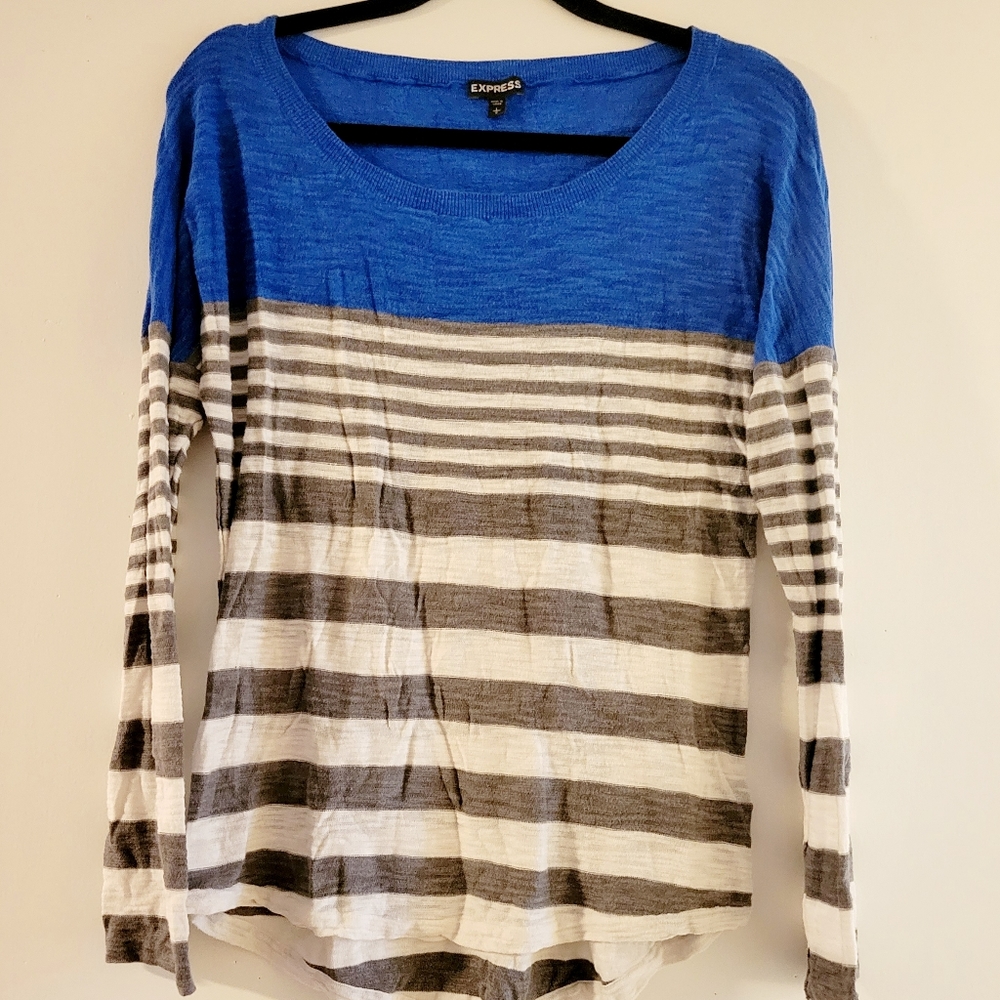 Lightweight sweater